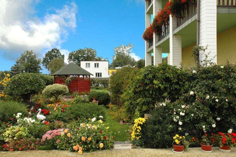 Bajka Bed & Breakfast Dąbki Exterior photo
